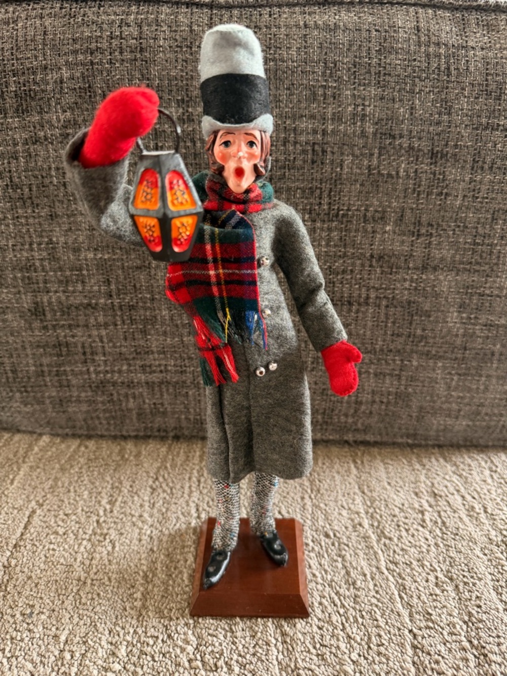 Simpich Holiday Characters Collection - Picture 6 of 8